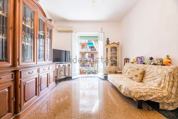 appartamento in vendita a Genova in zona Marassi