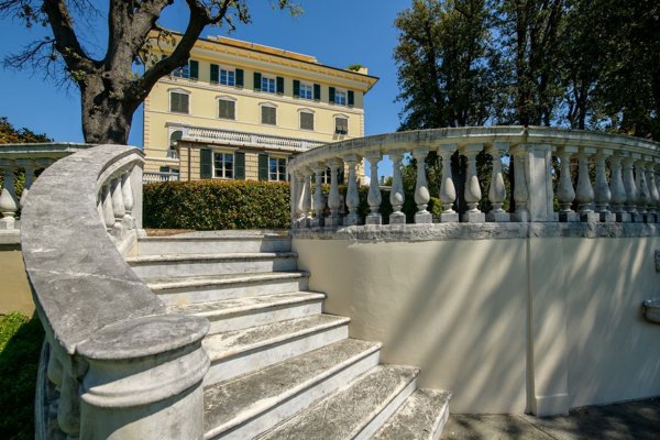 appartamento in vendita a Genova in zona Albaro