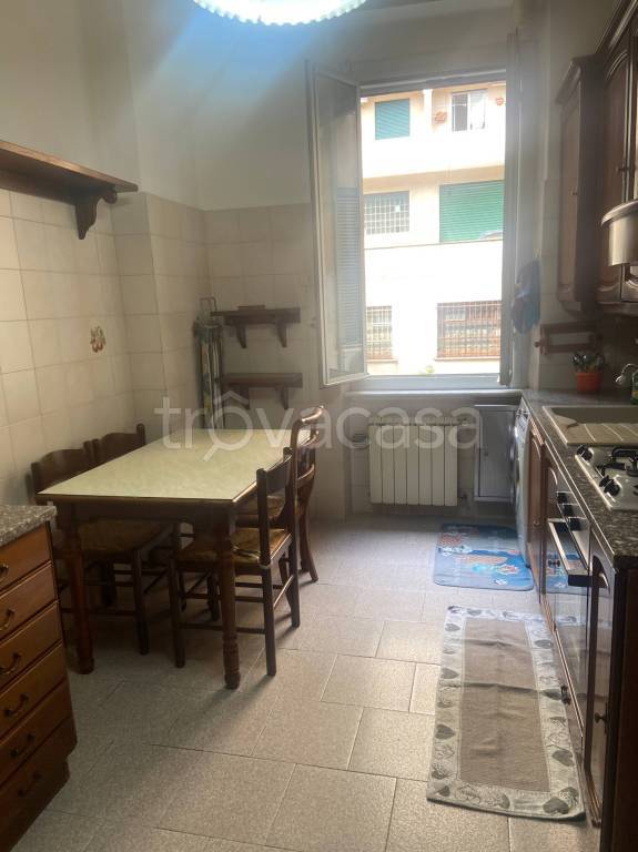 appartamento in vendita a Genova in zona Marassi