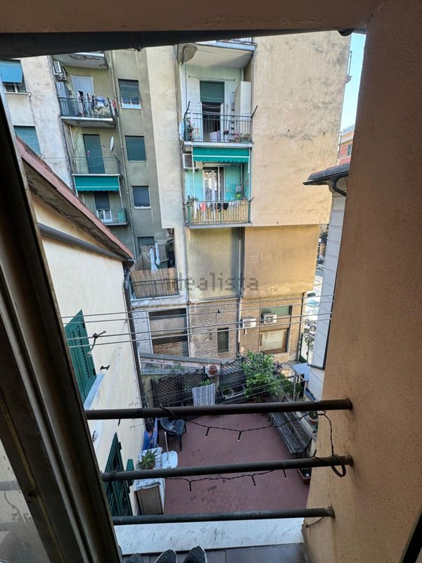 appartamento in vendita a Genova in zona Marassi