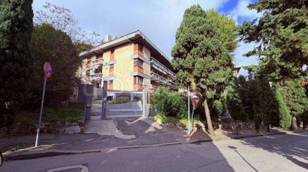 appartamento in vendita a Genova in zona Albaro