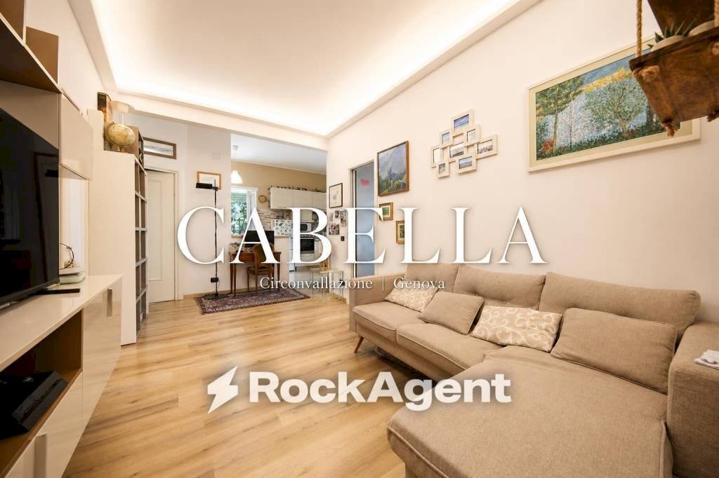 casa indipendente in vendita a Genova