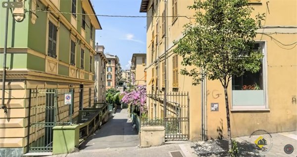 appartamento in vendita a Genova in zona Sestri Ponente