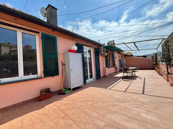 appartamento in vendita a Genova in zona Marassi