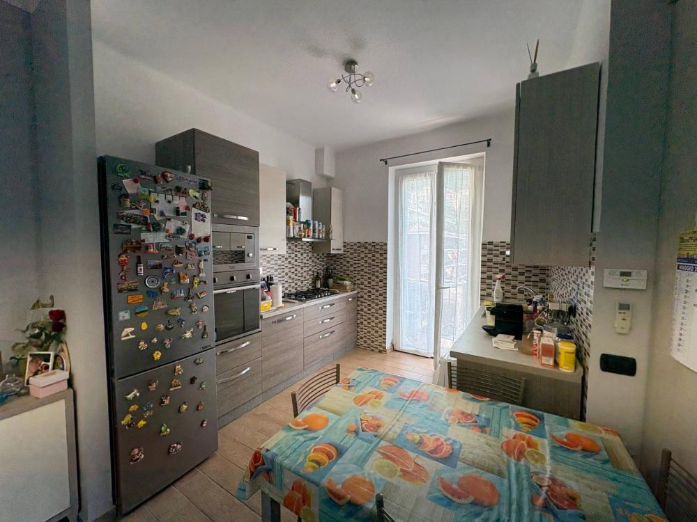 appartamento in vendita a Genova in zona Oregina