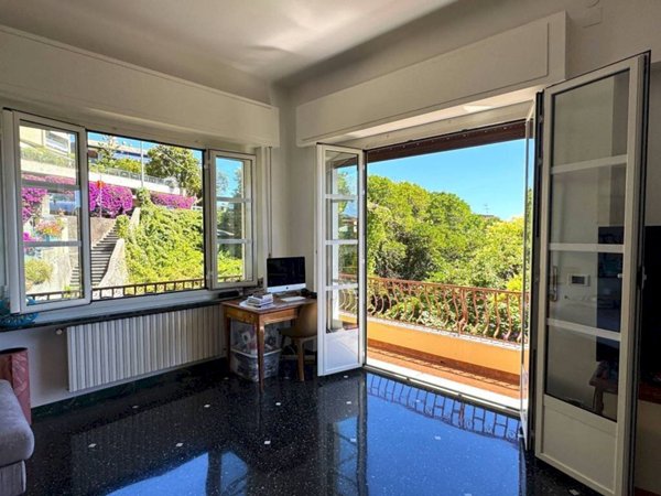appartamento in vendita a Genova in zona Nervi
