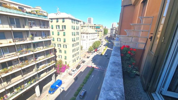 appartamento in vendita a Genova in zona Sampierdarena