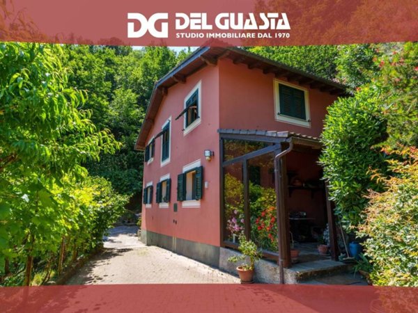casa indipendente in vendita a Genova in zona Pegli