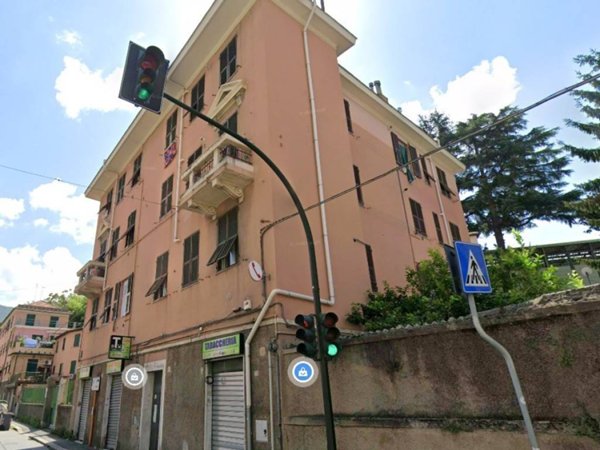appartamento in vendita a Genova in zona Certosa