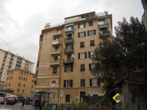 appartamento in vendita a Genova in zona San Vincenzo