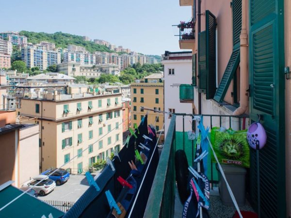 appartamento in vendita a Genova in zona Marassi