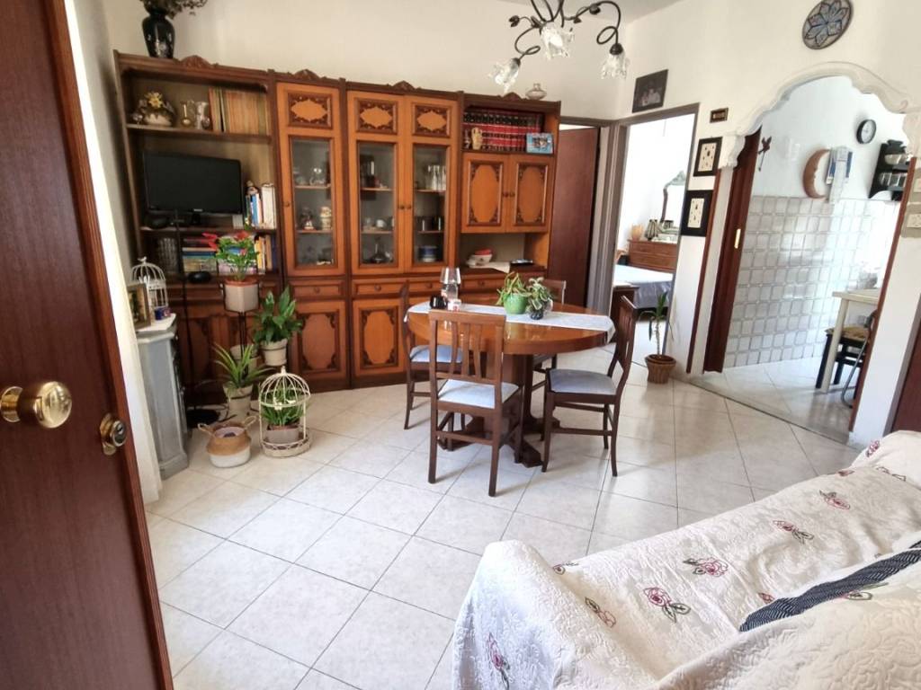 appartamento in vendita a Genova in zona Pontedecimo