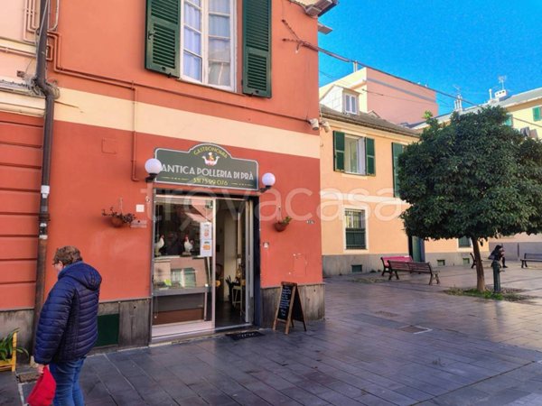 negozio in vendita a Genova in zona Palmaro / Pra'