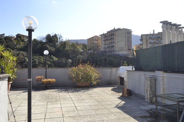 appartamento in vendita a Genova in zona Struppa