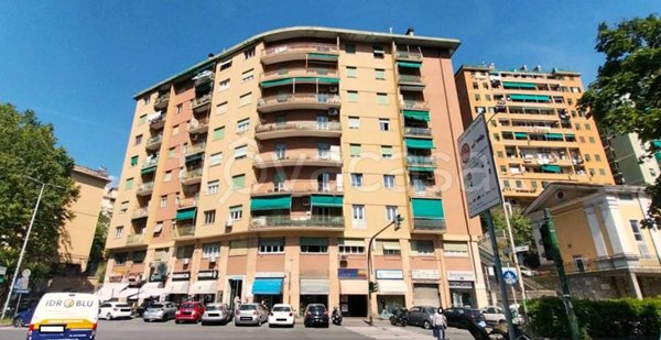 appartamento in vendita a Genova in zona Staglieno