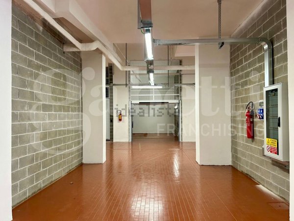 appartamento in vendita a Genova in zona Molassana