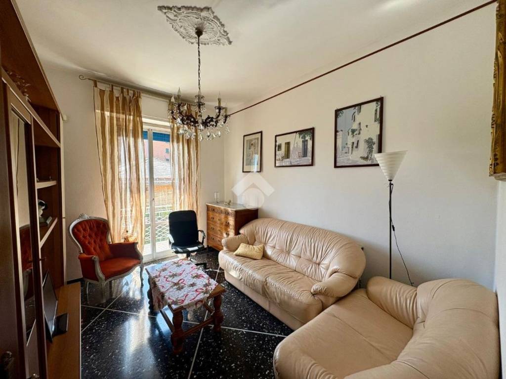 appartamento in vendita a Genova in zona Cornigliano