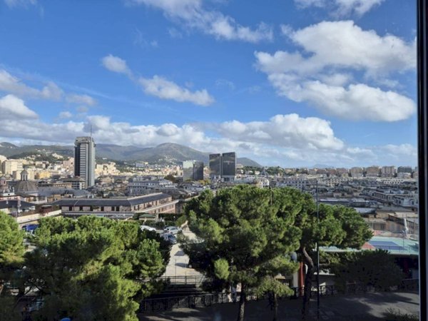 appartamento in vendita a Genova in zona Carignano