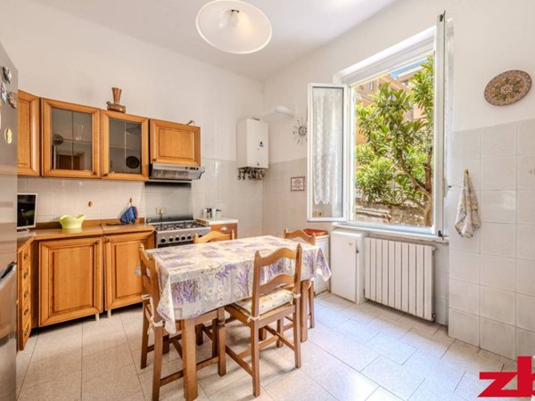 appartamento in vendita a Genova in zona Albaro