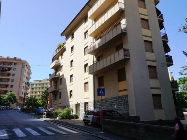 appartamento in vendita a Genova in zona Sampierdarena
