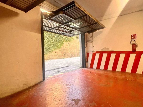 negozio in vendita a Genova in zona Albaro