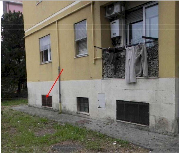 locale di sgombero in vendita a Genova in zona Borzoli