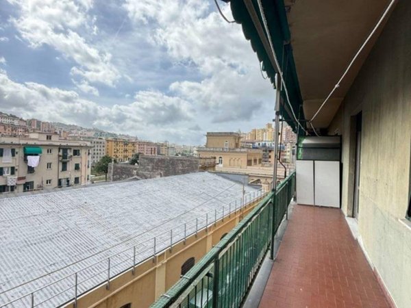appartamento in vendita a Genova in zona Quezzi