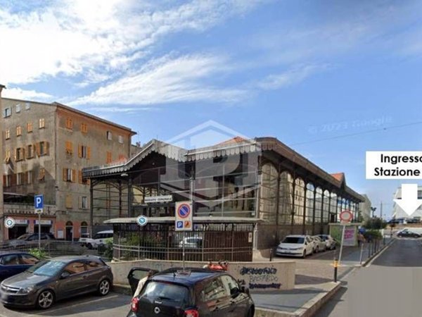 appartamento in vendita a Genova in zona Sestri Ponente