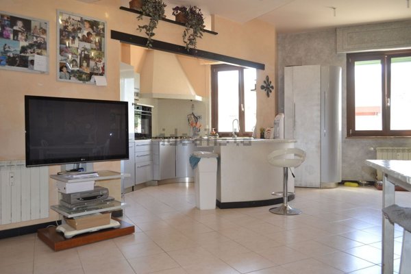 appartamento in vendita a Genova in zona Quezzi