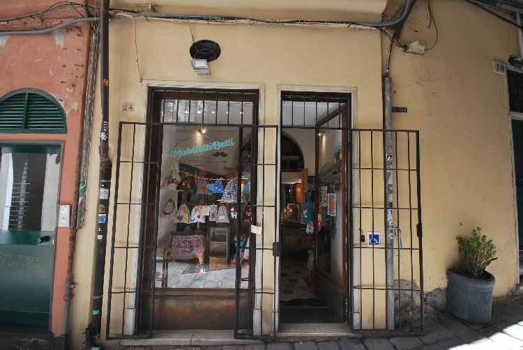 negozio in vendita a Genova in zona Centro Storico