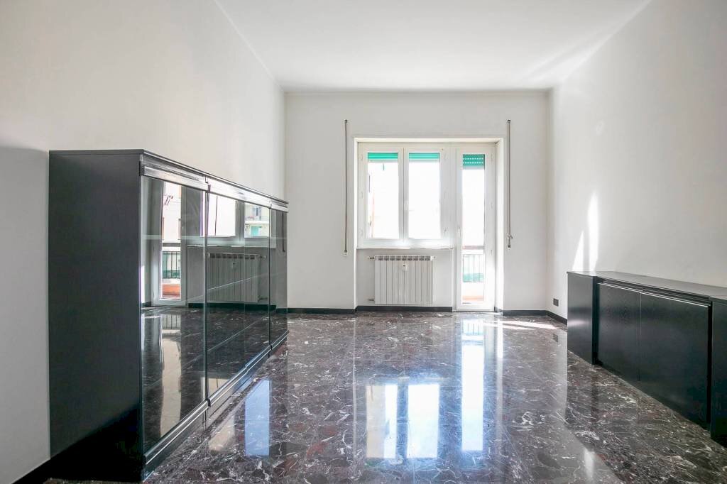 appartamento in vendita a Genova in zona Sampierdarena