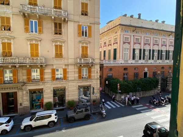 appartamento in vendita a Genova in zona Albaro