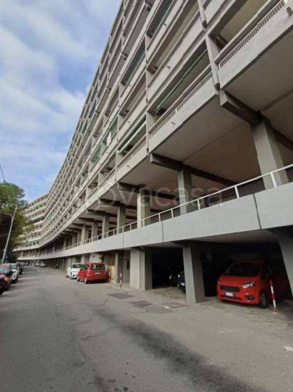 appartamento in vendita a Genova in zona Marassi