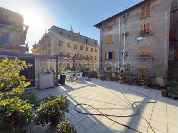 appartamento in vendita a Genova in zona Pegli