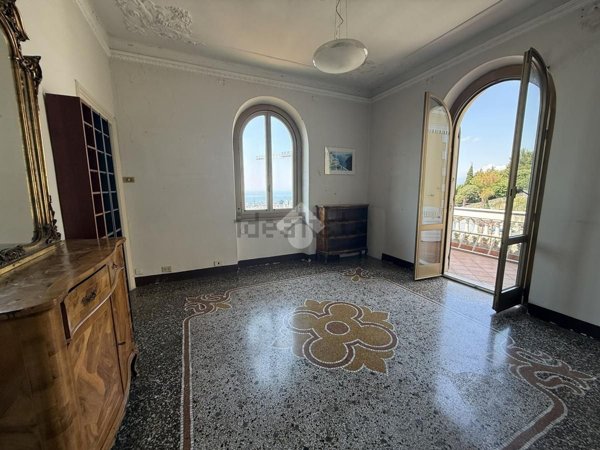 appartamento in vendita a Genova in zona Castelletto