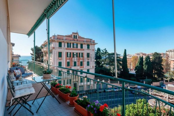 appartamento in vendita a Genova in zona Albaro