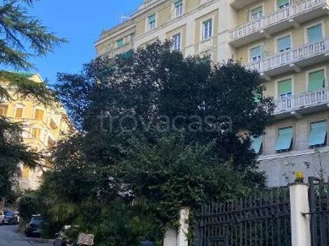 appartamento in vendita a Genova in zona Castelletto