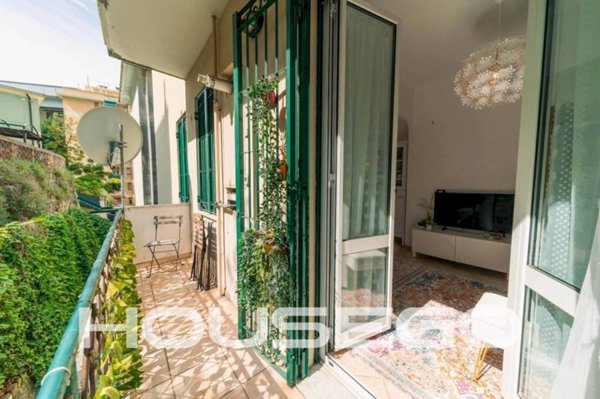 appartamento in vendita a Genova in zona Quezzi