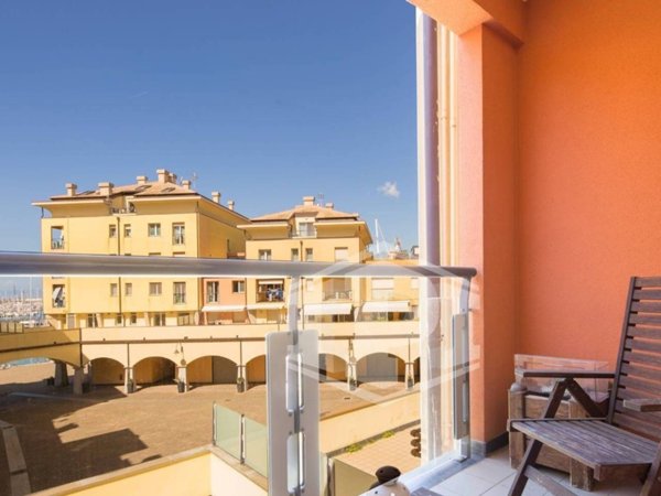 appartamento in vendita a Genova in zona Sestri Ponente