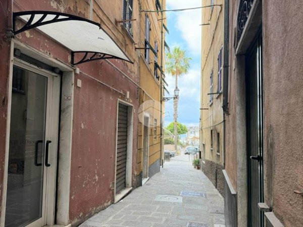 appartamento in vendita a Genova in zona Pegli