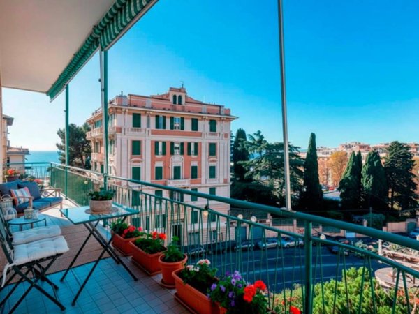 appartamento in vendita a Genova in zona Albaro