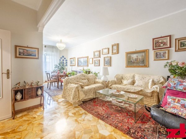 appartamento in vendita a Genova in zona Castelletto