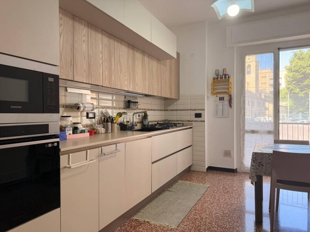 appartamento in vendita a Genova in zona Voltri