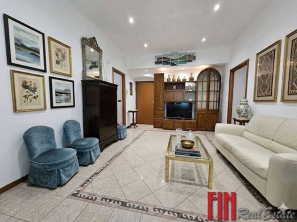 appartamento in vendita a Genova in zona Sestri Ponente