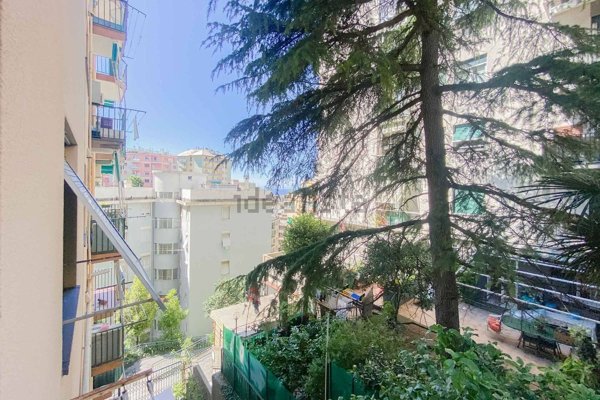 appartamento in vendita a Genova in zona San Martino