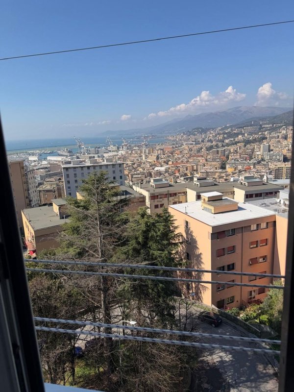 appartamento in vendita a Genova in zona Cornigliano