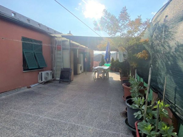 appartamento in vendita a Genova in zona Marassi