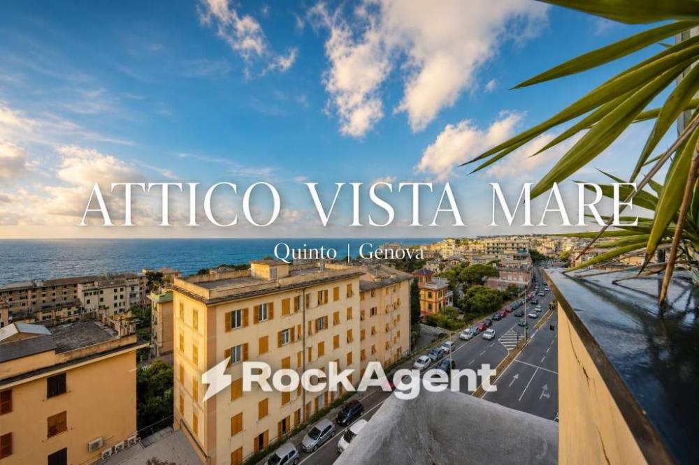 appartamento in vendita a Genova in zona Quarto dei Mille