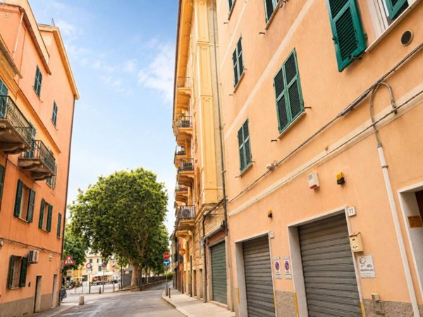 appartamento in vendita a Genova in zona Voltri