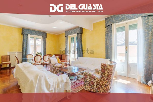 appartamento in vendita a Genova in zona Castelletto